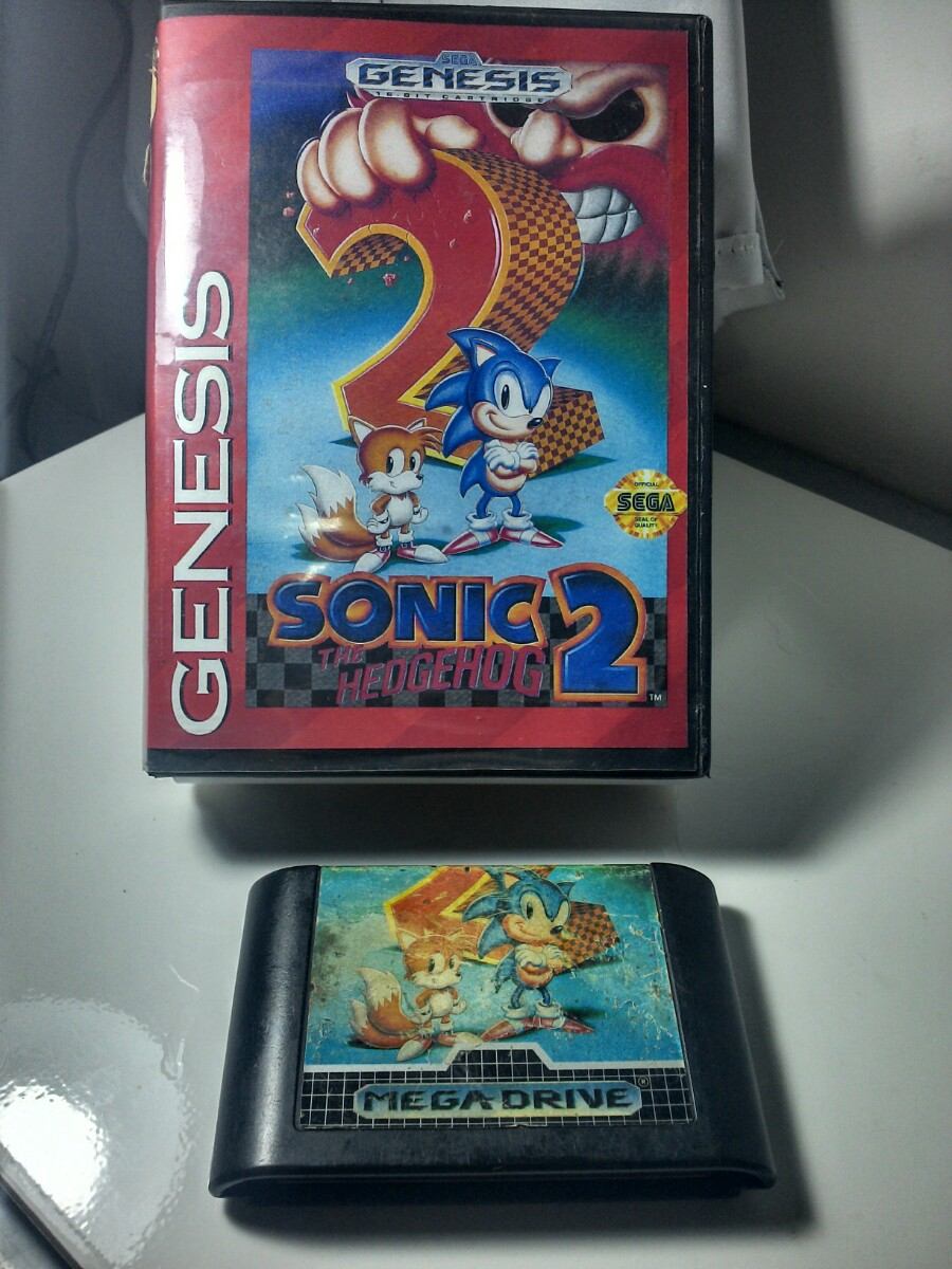 Cópia selada do Sonic The Hedgehog da Mega Drive vendida por 430